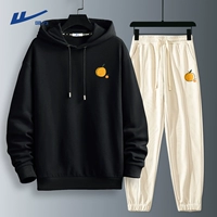 Черный (оранжевый логотип на груди h) + абрикосовый (оранжевый логотип на брюках h)