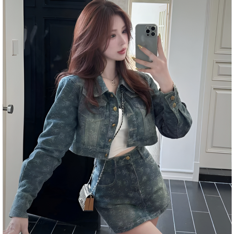 2025 New Long-Sleeve Chanel-Style Jacket Denim Suit for Women, High-Waisted, Elegant, Sophisticated, Stylish Shorts and Skirt Two-Piece Set
