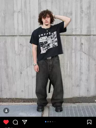 [Тот же стиль, что и у Лорен Ли Шэнцзюнь] Футболка с короткими рукавами и мультяшным принтом Erd Melancholic Rich второго поколения Car Hotel