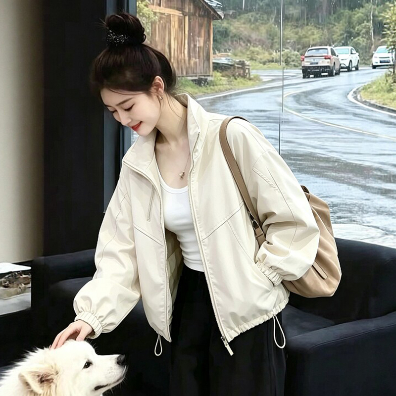 Korean Style Super Nice-Looking Lightweight Jacket for Women, Autumn 2026 New Model, Unique and Super Nice-Looking Short Jacket, Baseball Uniform Top Korean Style Super Nice-Looking Lightweight Jacket for Women, Autumn 2026 New Model, Unique and Super Nice-Looking Short Jacket, Baseball Uniform Top