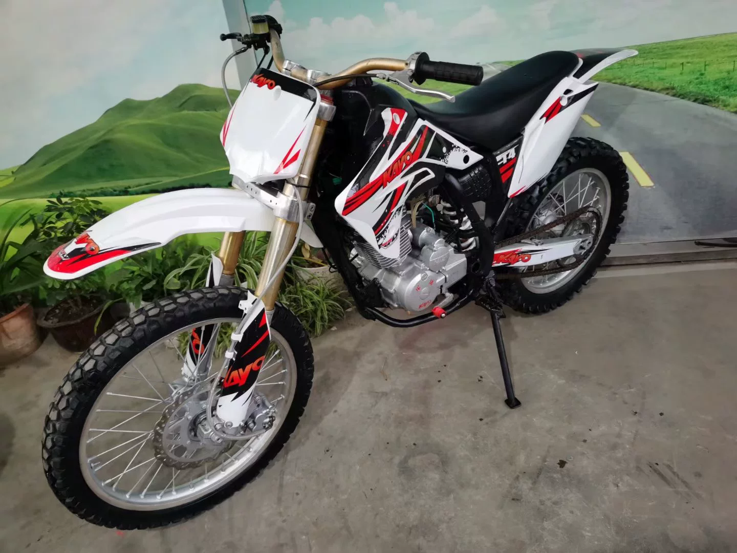 Вторичные б/у вне дороги высокий гонки Huayang T4 мотоцикл Poser 250cc Zongshen Cheetah Athletic CQR Magic Ji 10