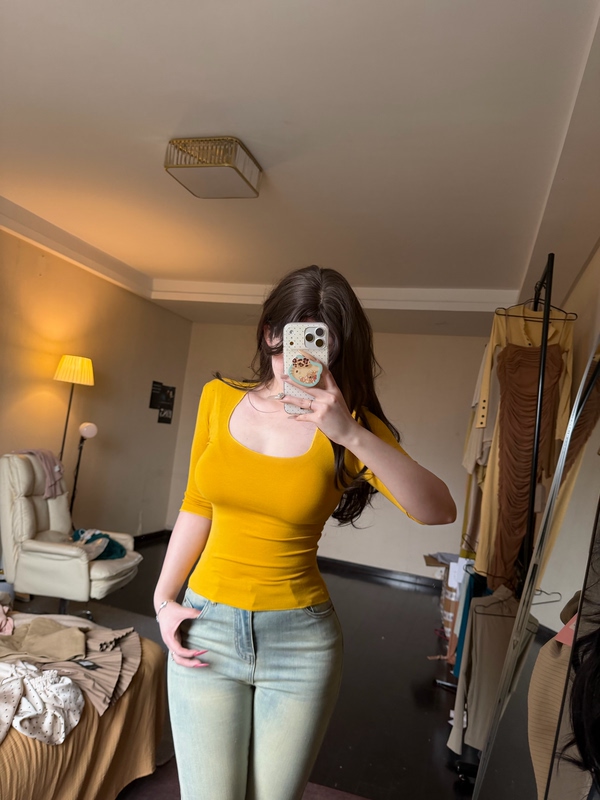 Aurorose Pure Desire Spicy Girl Tight Low-Neck Revealing Chest Large Mid-Sleeve T-Shirt for Women, Outerwear, Cropped, Slim Fit, Slimming
