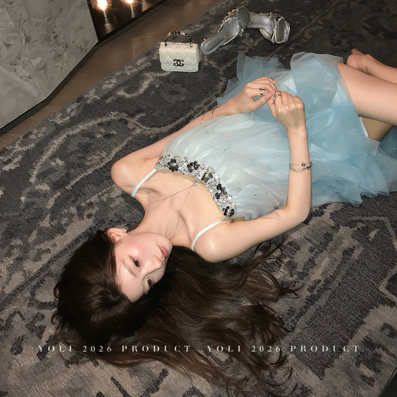 Yoli Zhang Yuli's "Blue Dream Island" Blue Dress for Women, High-End, Loose-Fitting, Slimming, Heavy-Duty, Irregular Short Skirt