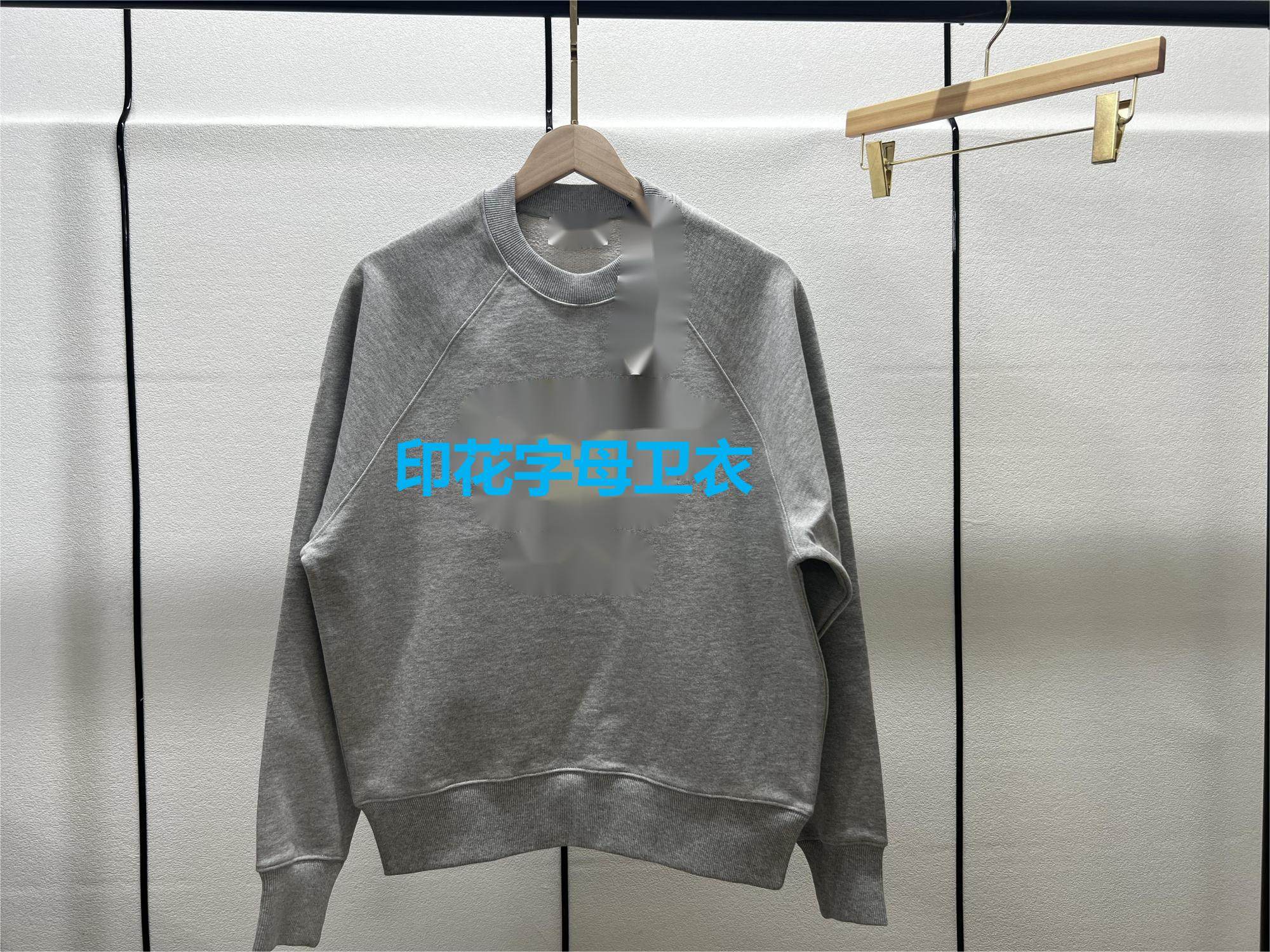 印花字母卫衣 2