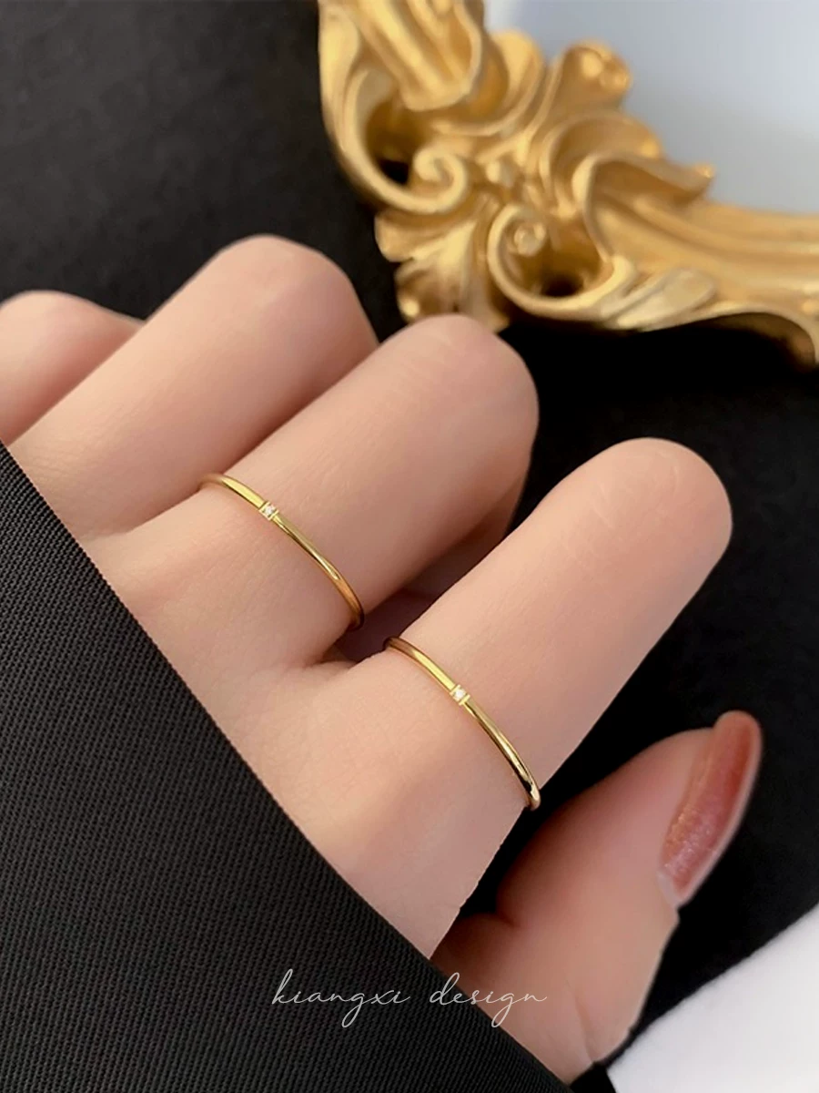 Small design golden ring, does not fade, light luxury style