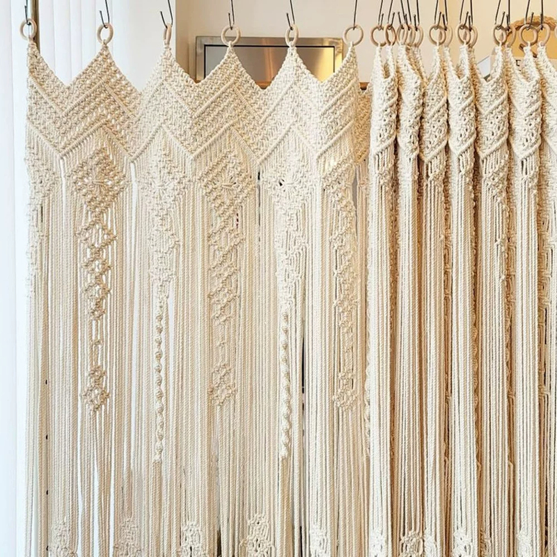 Nordic Style Hand-Woven Door Curtain Tapestry for Homestay and Home Decor ins Soft Decoration Tapestry Bohemian Partition Curtain with Tassels Weaving