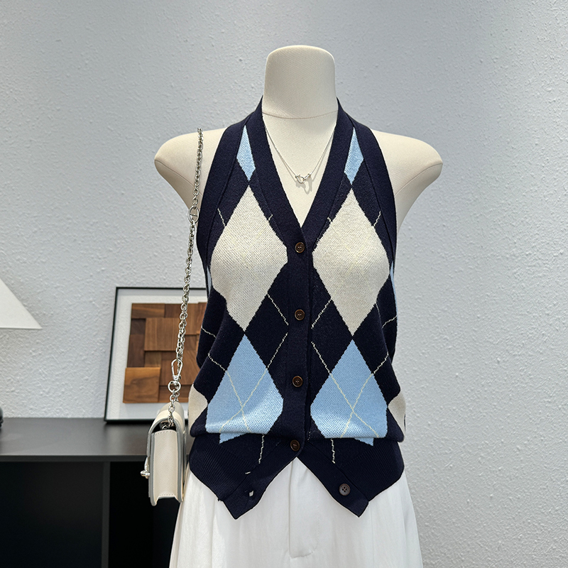 Stylish Color-Blocked Diamond-Shaped Halter V-Neck Buttoned Vest for Women, New Summer Slim-Fit Sleeveless Top