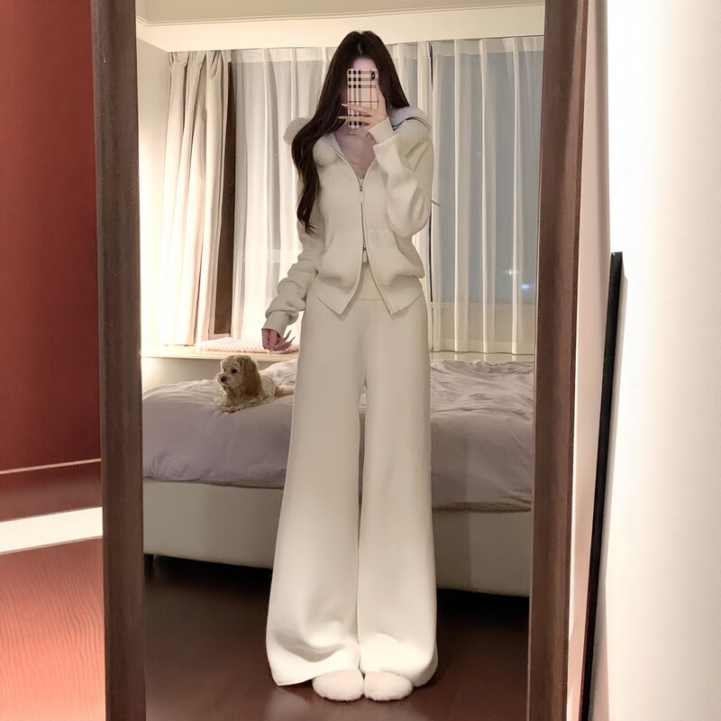Tweed Style Sportswear Suit for Women, Spring & Fall Loose-Fitting Korean Style Fashionable High-End Sweatshirt, Wide-Leg Pants, Casual Two-Piece Set Tweed Style Sportswear Suit for Women, Spring & Fall Loose-Fitting Korean Style Fashionable High-End Sweatshirt, Wide-Leg Pants, Casual Two-Piece Set
