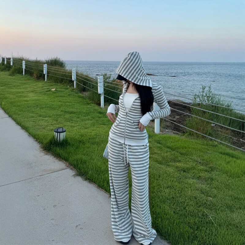 Trendy Sportswear Set for Women, Autumn and Winter, Loose-Fitting, Korean Style, Fashionable, High-End Sweatshirt, Casual Two-Piece Set, Trendy