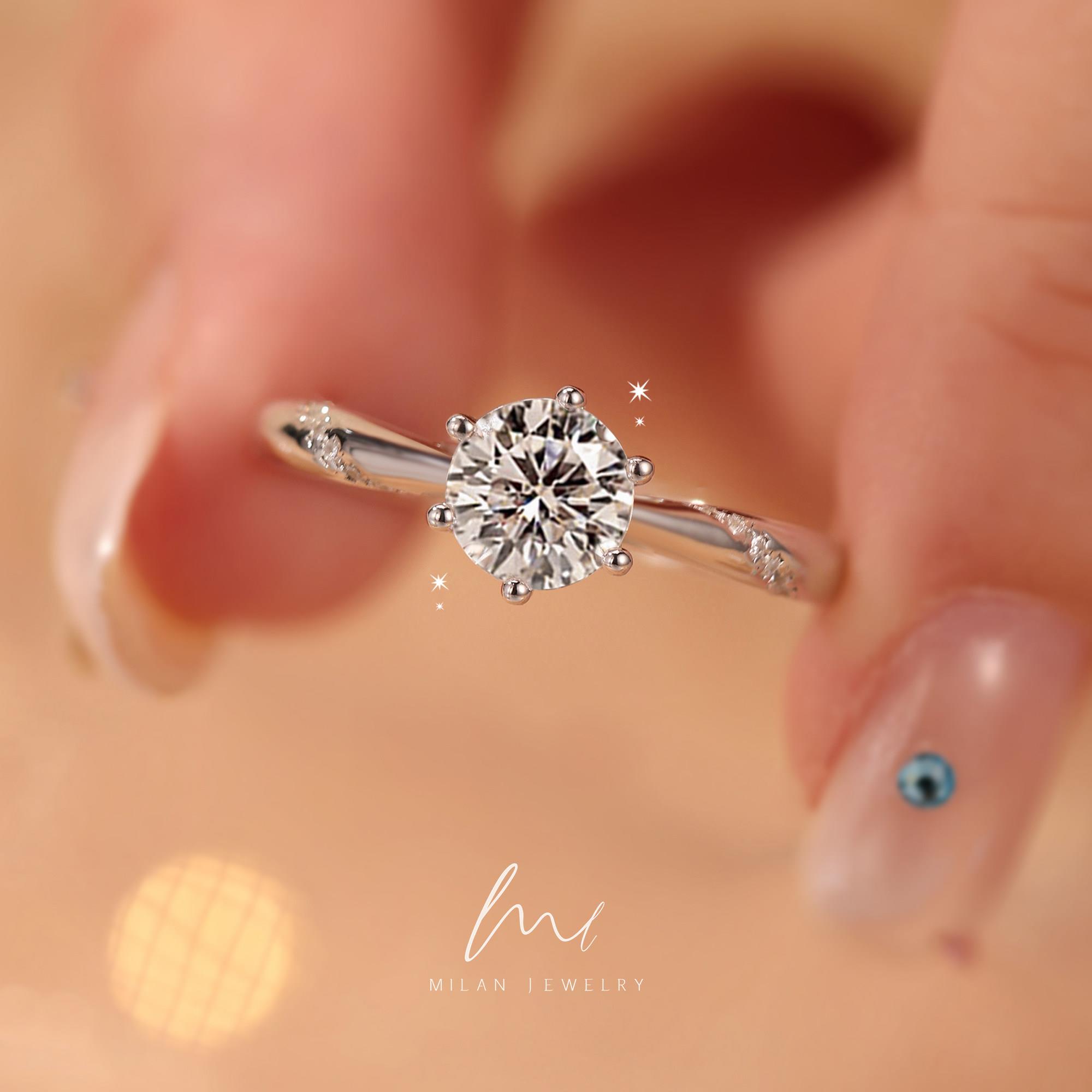 Secret Blue Psychic Six Claw Cultured Diamond Ring Women's Light Luxury High-end Wedding Ring Sterling Silver Artificial Proposal Diamond Ring