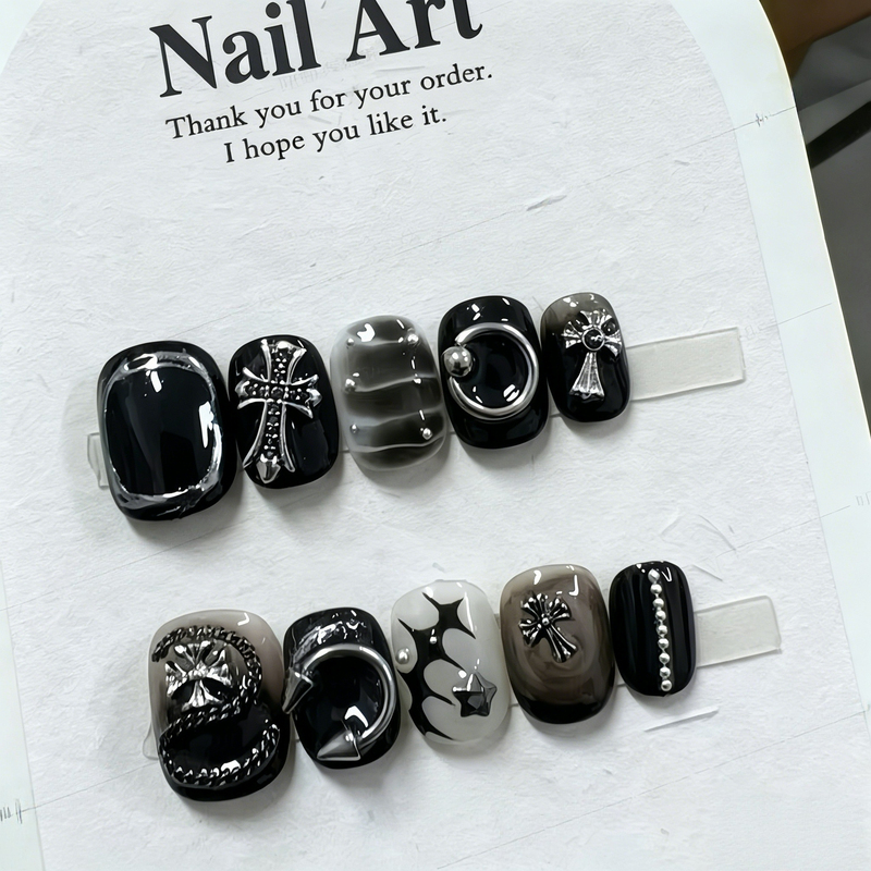 Dark Night Totem Handmade Gothic Style Three-Dimensional Metallic Cross Nail Art Sweet Cool Neutral Black Wearable Nails Short Style