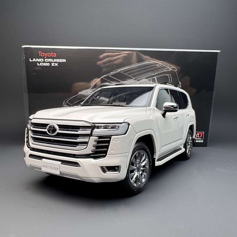 LCD 1:18 丰田陆巡Toyota Land Cruiser LC300 ZX 合金模型：豪车爱好者