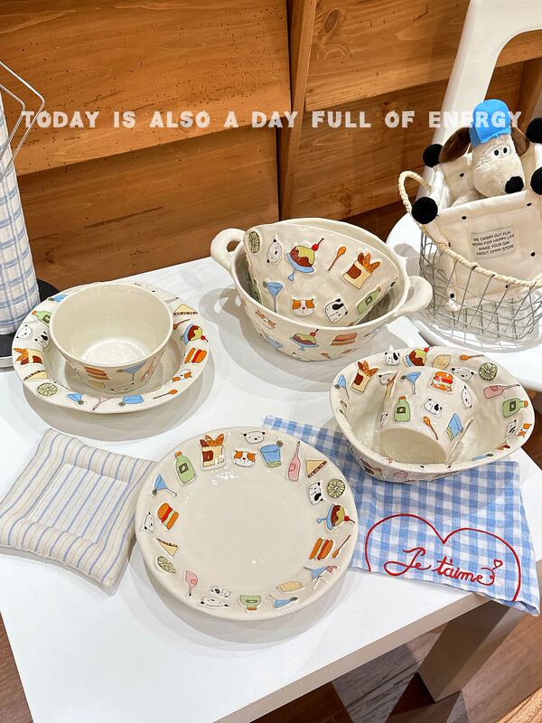 Nuonuo Home Summer Party Underglaze Color Ceramic Embossed Cartoon Tableware Dinner Plate Soup Bowl Rice Bowl Set