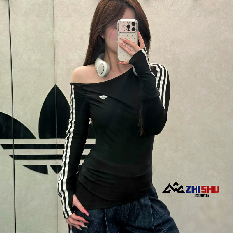 Adidas Black and Gray Long-Sleeved Slim-Fit Shoulder-Baring Sports T-Shirt for Women with Patchwork Design Le8310 Le8311 Adidas Black and Gray Long-Sleeved Slim-Fit Shoulder-Baring Sports T-Shirt for Women with Patchwork Design Le8310 Le8311