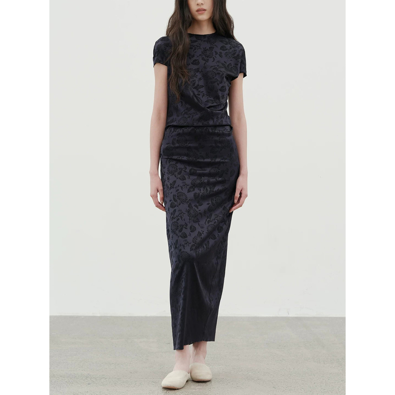 Arttowear Imported Silk Jacquard Asymmetrical Bias-Cut Slim-Fit Elegant Long Mulberry Silk Dress for Women Arttowear Imported Silk Jacquard Asymmetrical Bias-Cut Slim-Fit Elegant Long Mulberry Silk Dress for Women