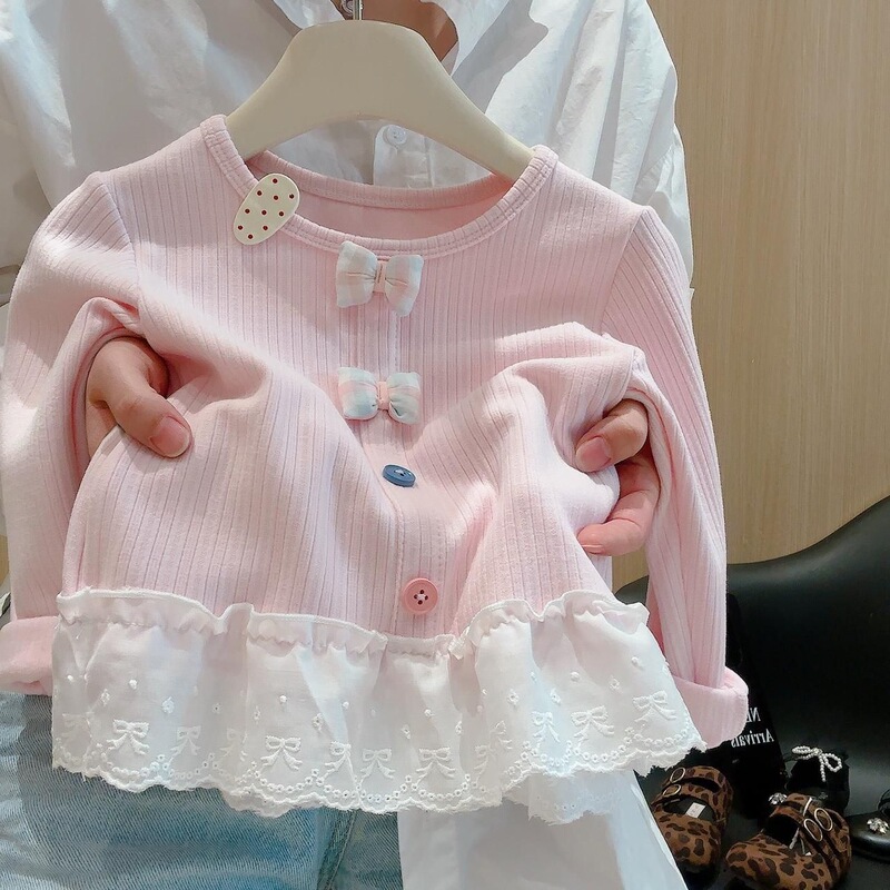 Baby Girl Cotton Lace Trim Long-Sleeve T-Shirt, Spring and Autumn 2025 New Style, Stylish and Sweet Children's Base Shirt Top Baby Girl Cotton Lace Trim Long-Sleeve T-Shirt, Spring and Autumn 2025 New Style, Stylish and Sweet Children's Base Shirt Top