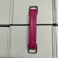 Розово-красная ручка