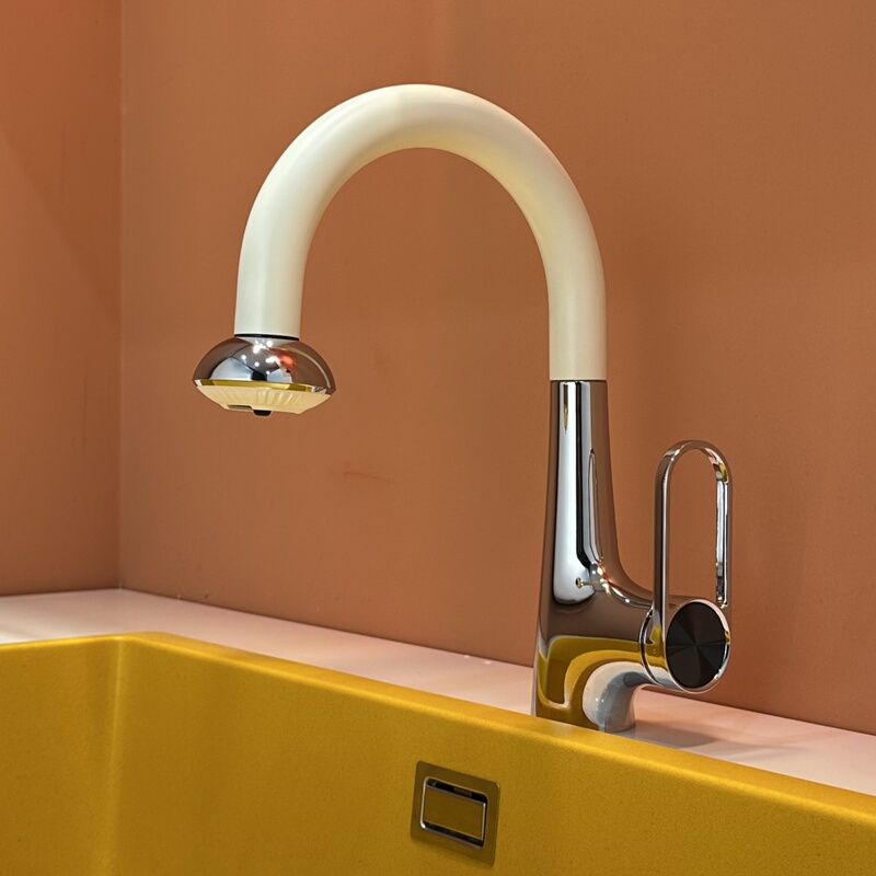 Italian Kitchen Faucet with Hot and Cold Water, Rotating, Lifting, Pull-Out Sink Faucet, Dish Basin, Washbasin, All-Copper