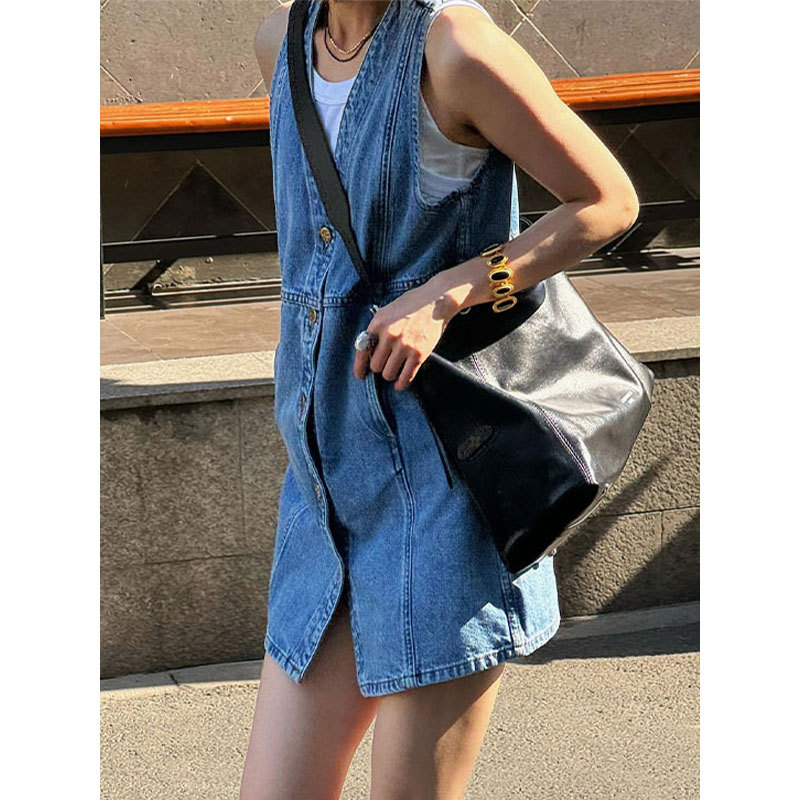 Blue V-Neck Sleeveless Denim Suspender Dress for Petite Women, Mid-Length, Loose, Layered Vest Dress for Summer