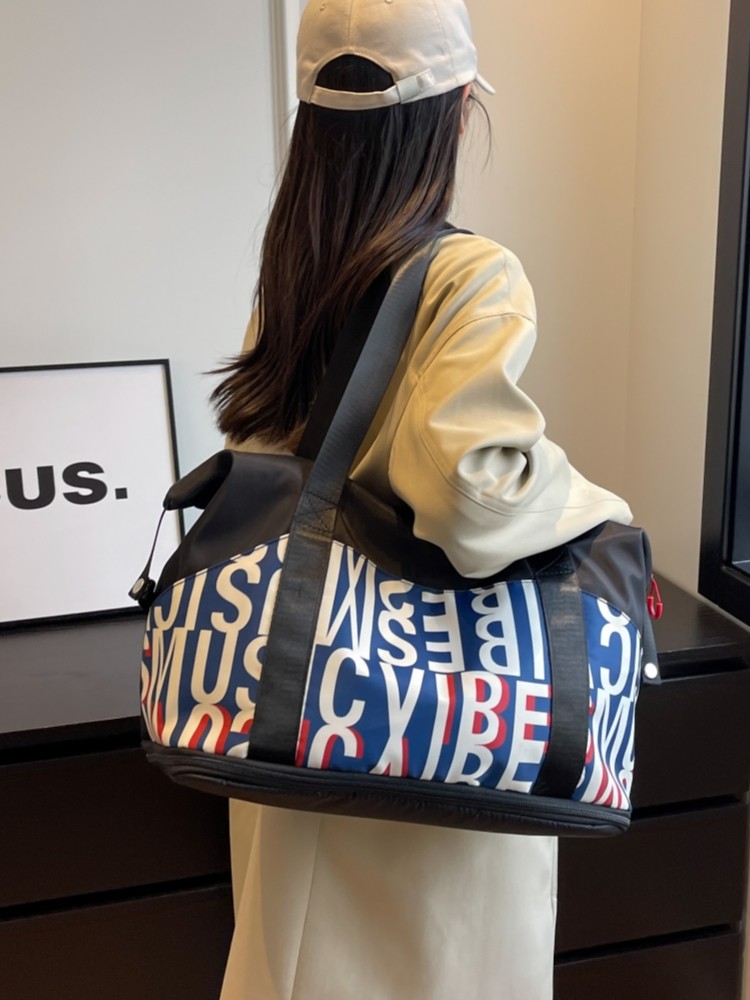 Large-Capacity Portable Travel Bag for Women, Lightweight Waterproof Luggage Bag That Can Be Attached to a Trolley, Short-Distance Boarding Bag, Maternity Storage Bag