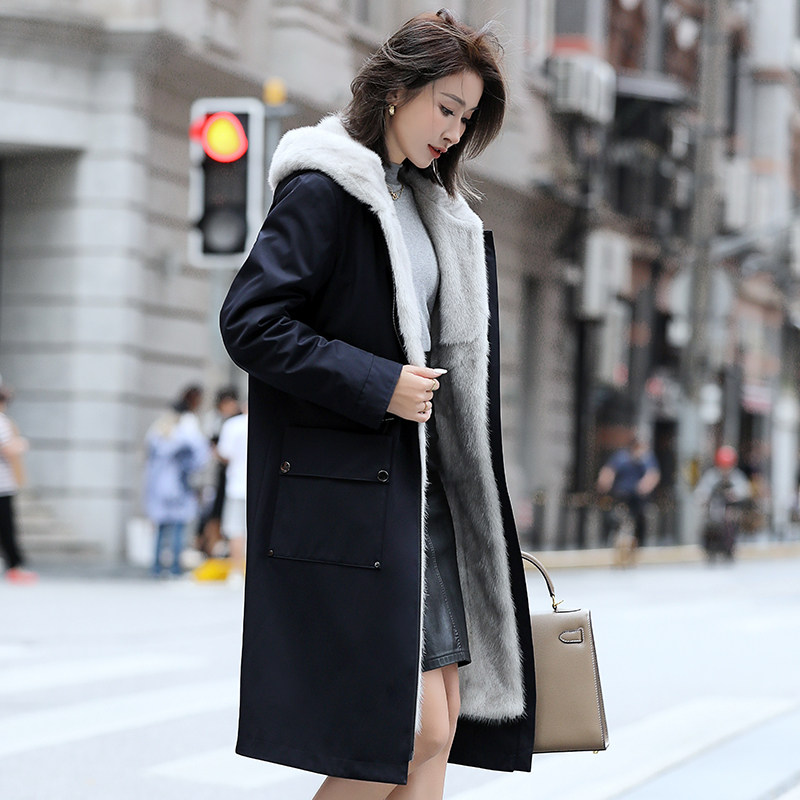 Mink fur pie overcomes women's 2021 winter new hooded mid-length mink inner bile high-end whole mink fur coat
