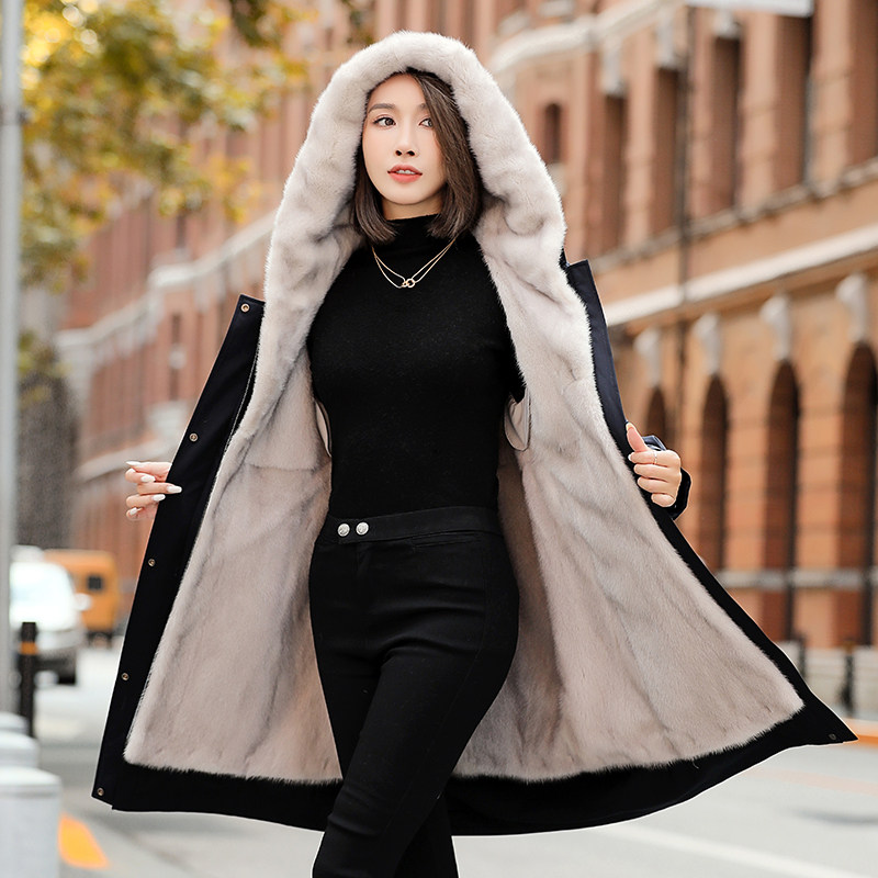High-end whole mink fur straw 2021 new winter connecting cap with long version of water mink hair liner to overcome female coat