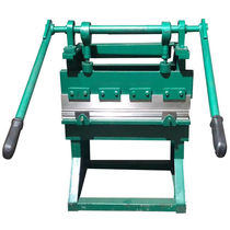 Gongpinyunchao manual bending machine pneumatic folding machine tinplate stainless steel 90 degree right angle flanging machine small aluminum
