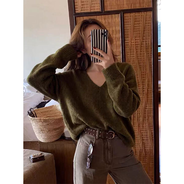 [Moss Green V-Neck Long-Sleeve] Knitted Sweater, Loose Fit, Slimming, Casual, Fashionable, Versatile Sweater