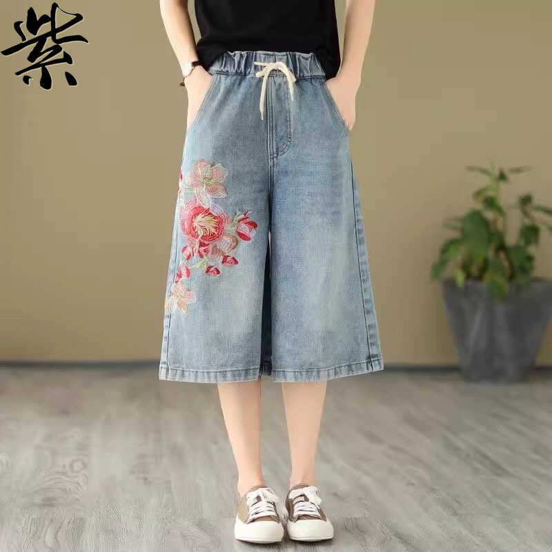 Vintage Embroidered Plus-Size Denim Capri Pants, Versatile Summer Elastic High-Waisted Loose Slimming Mid-Length Pants