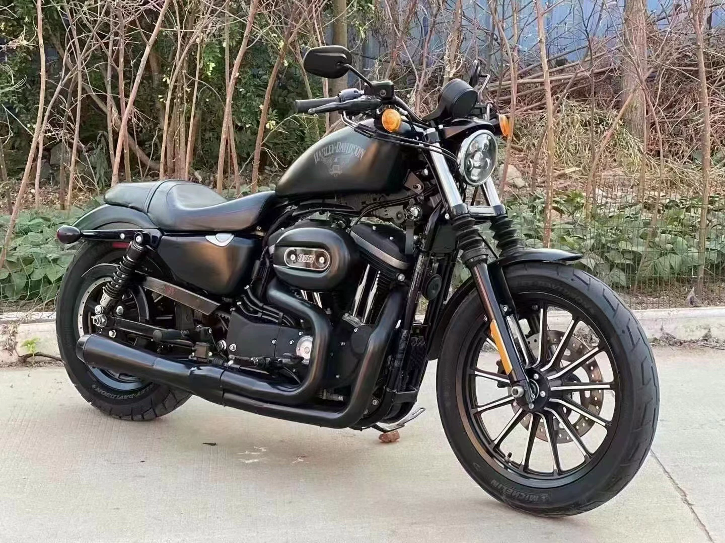 Импортированный Harley Wolverine 883 суровый парень x48 ретро круиз V-цилиндр Benda Jinjila 300 прочный мотоцикл