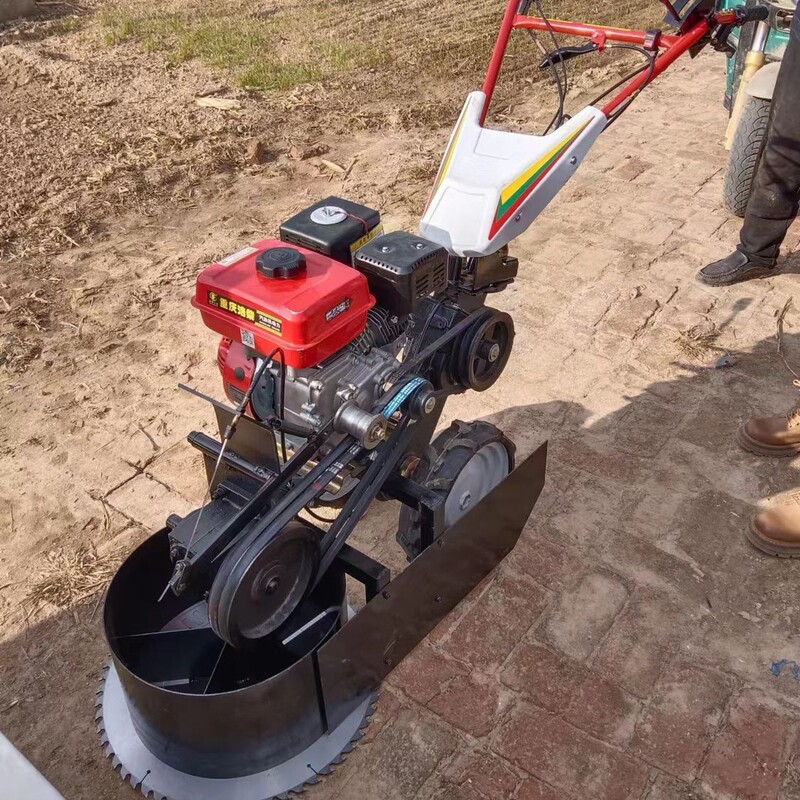 Agricultural Leek Harvesting Machine, Hand-Pushed, Small Household Gasoline/Diesel Machine, Capable of Harvesting Medicinal Herbs, Vegetables, Etc