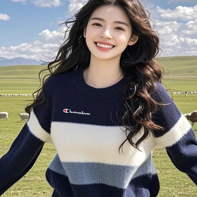 Champion Rainbow Color-Block Striped Knit Sweater for Women, Autumn and Winter Style, High-End Fashion, Age-Reducing Base Layer Top