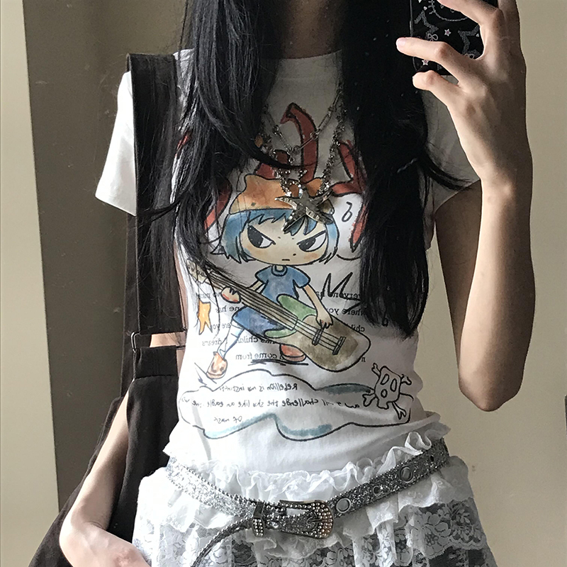 American Y2K Style Hot Girl Short-Sleeved T-Shirt for Women, Summer Cartoon Graffiti Print, Slim Fit, Flattering, Short Top American Y2K Style Hot Girl Short-Sleeved T-Shirt for Women, Summer Cartoon Graffiti Print, Slim Fit, Flattering, Short Top