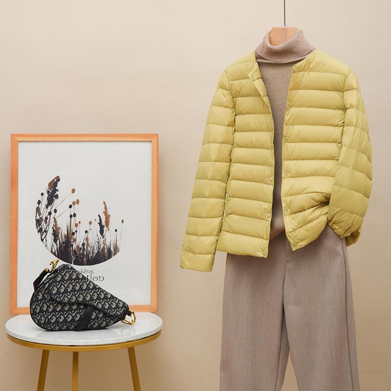 Lightweight Short down Jacket New Style down Coat Inner Lining Fashionable Lightweight Large Size Round Neck Warm Collarless Autumn and Winter Lightweight Short down Jacket New Style down Coat Inner Lining Fashionable Lightweight Large Size Round Neck Warm Collarless Autumn and Winter