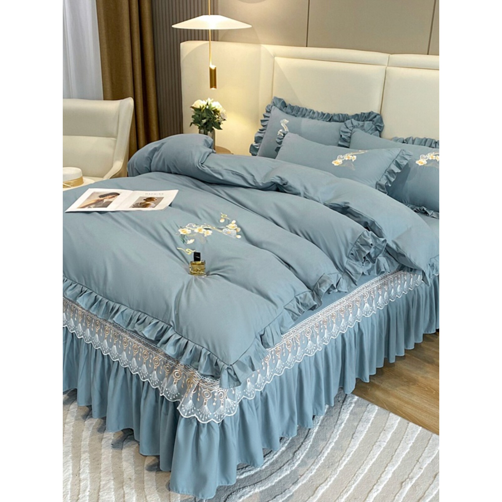 Popxstar 4Pcs Vintage Floral 100%Cotton Soft Bedding Set White Lace and Ruffle Comforter Cover Queen size(1Duvet+1Bedskirt+2Pillow shams) main image 1