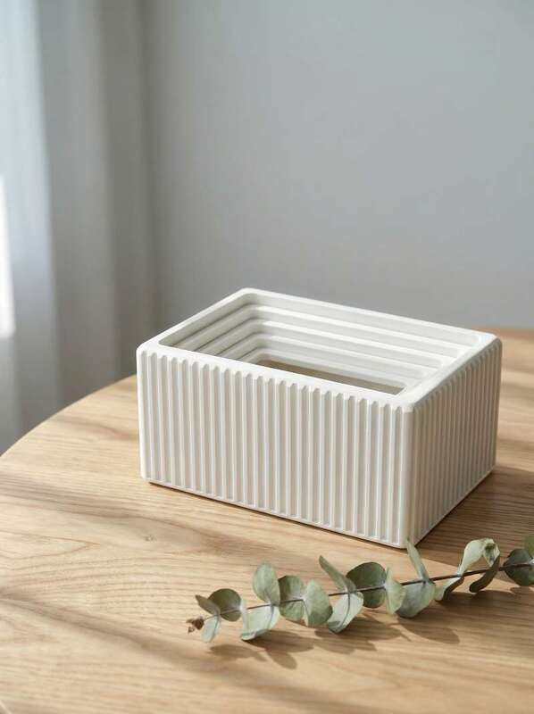 Minimalist Style Recessed Solid Color Striped Dopamine Tissue Box, Simple and High-End Nordic Style for Living Room, Coffee Table, and Bedroom