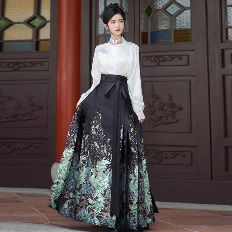 Daisy Aurora Ming Dynasty-Style Gold Embroidery Mamian Skirt Top Paired with Spring Heavy Embroidery Hanfu Plus-Size Chinese Style Set Daisy Aurora Ming Dynasty-Style Gold Embroidery Mamian Skirt Top Paired with Spring Heavy Embroidery Hanfu Plus-Size Chinese Style Set
