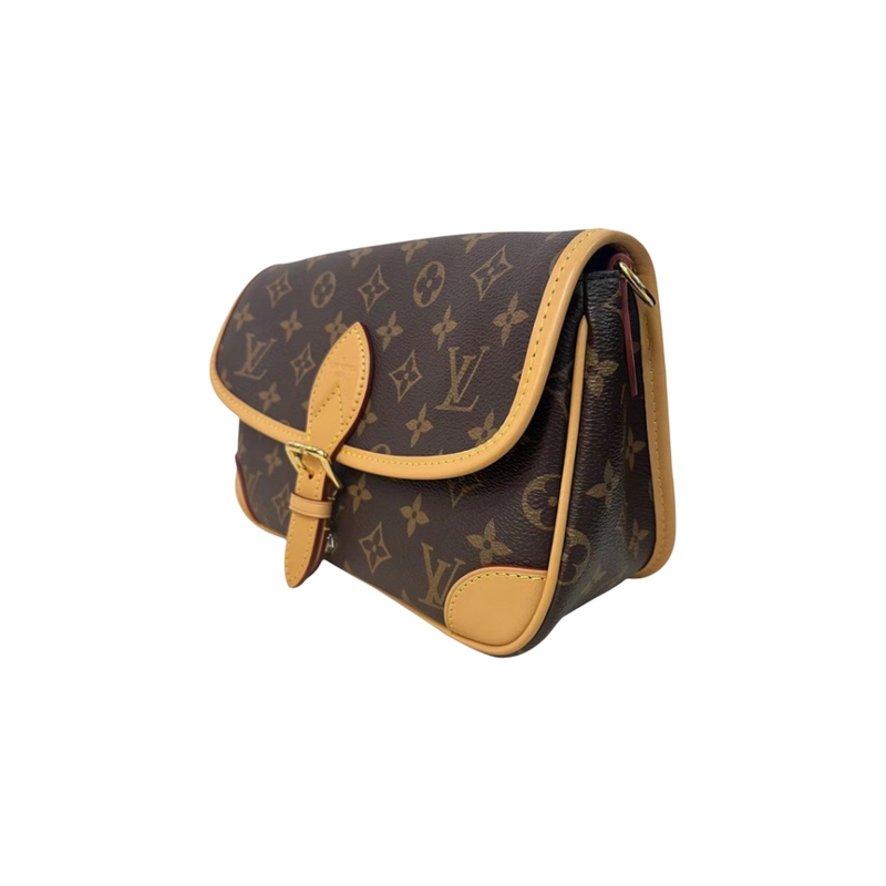 Brand New Lv Louis Vuitton Diane Beige Shoulder Strap Crossbody Women's Bag Brand New Lv Louis Vuitton Diane Beige Shoulder Strap Crossbody Women's Bag