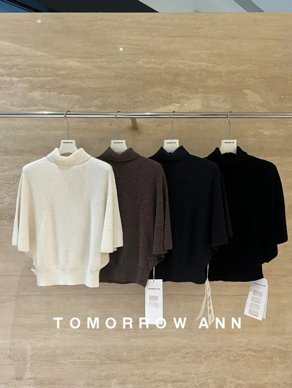 Tomorrow Ann Sheep Wool Turtleneck Cape Top Warm Sweater Contains 100% Sheep Wool 13129 # Tomorrow Ann Sheep Wool Turtleneck Cape Top Warm Sweater Contains 100% Sheep Wool 13129 #