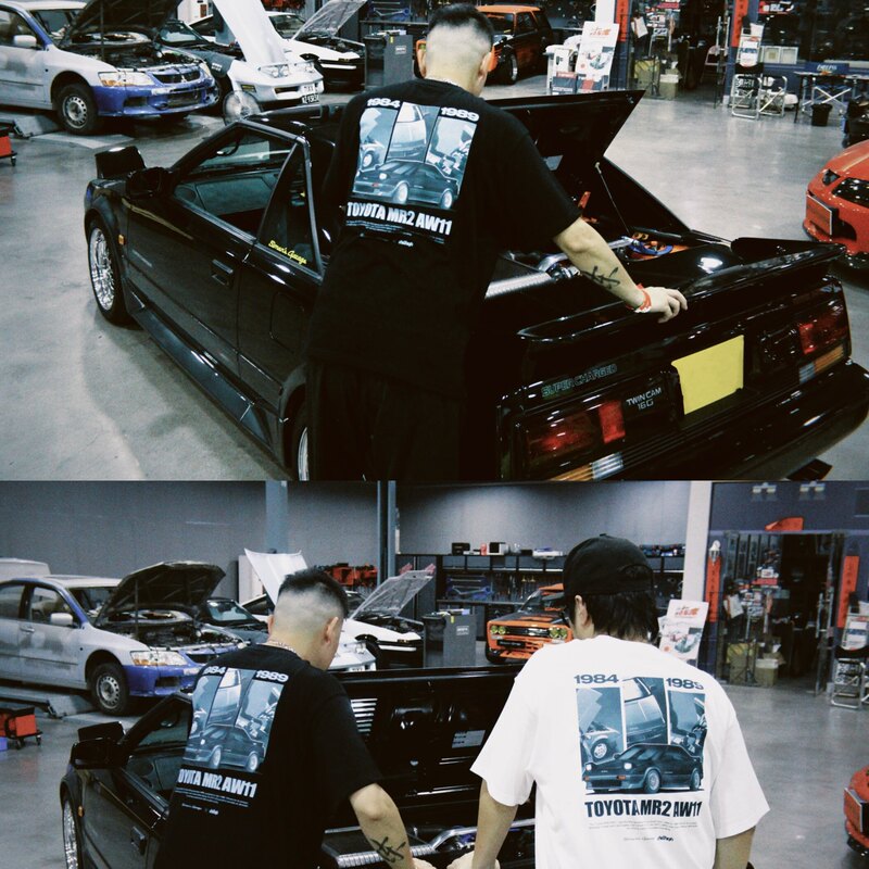 Chillhigh X Simon's Magic Garage Mr2 Aw11 Special Limited Edition Commemorative Short-Sleeved Casual T-Shirt Chillhigh X Simon's Magic Garage Mr2 Aw11 Special Limited Edition Commemorative Short-Sleeved Casual T-Shirt
