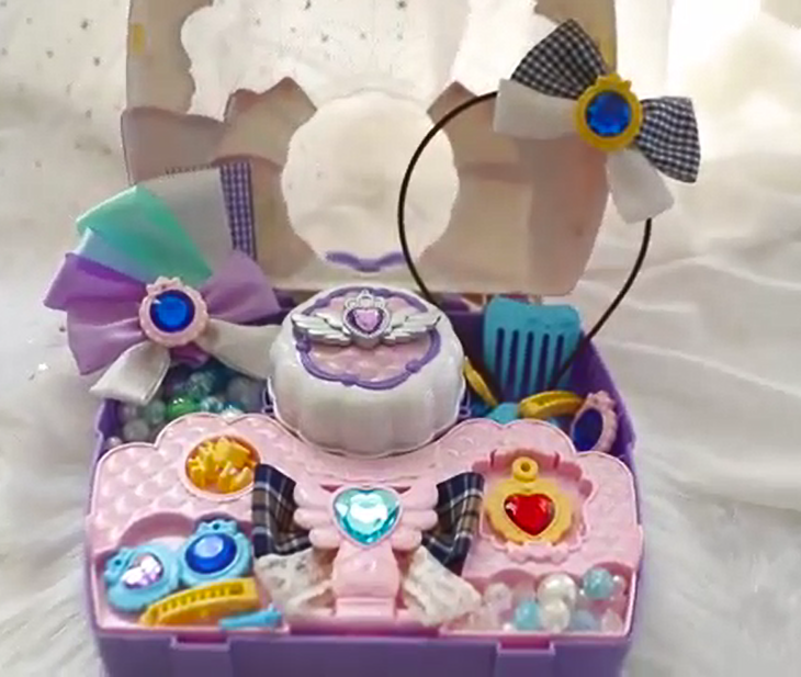 Fashionable bag with bow, magic constructor for manicure, DIY