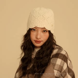 Vintage 100% Pure Wool Hollow Knit Patterned Beanie Hat, Pullover Bucket Hat, Hand-Knitted Cold Weather Hat