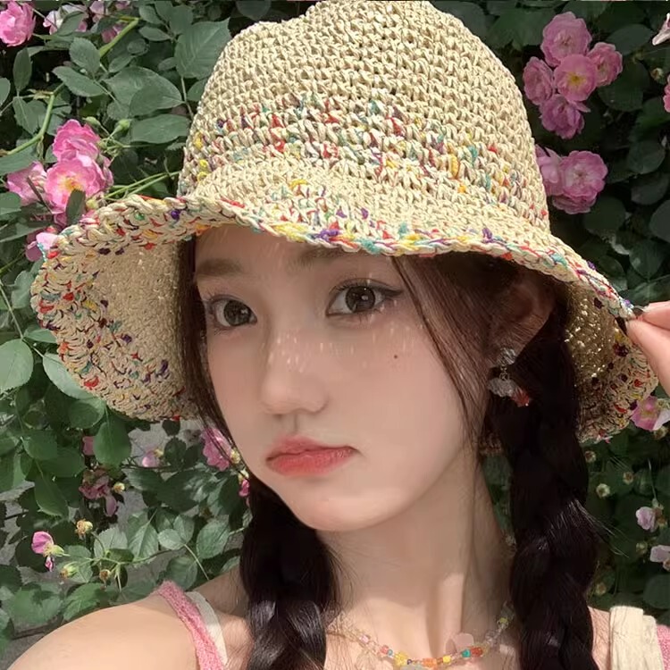 Hat and Wig Combo for Women, Summer Colorful Straw Woven Hollow Large Brim Bucket Hat, Straight Hair, Fashionable Natural Sun Hat Hat and Wig Combo for Women, Summer Colorful Straw Woven Hollow Large Brim Bucket Hat, Straight Hair, Fashionable Natural Sun Hat