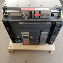 Schneider MT frame circuit breaker second-hand disassembly machine 95 new without power use condition as shown in the picture
