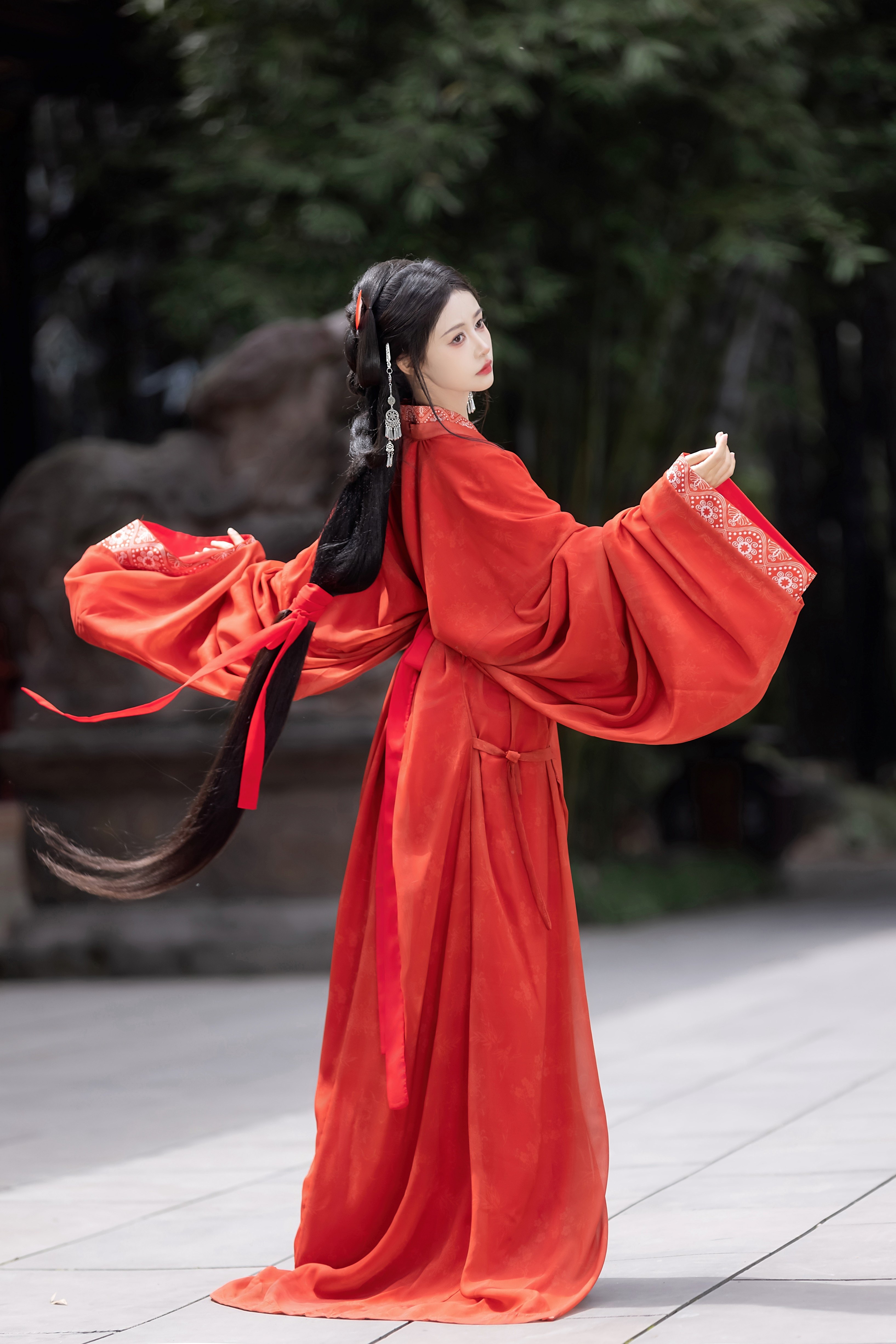 南芝坡（チジン）復元様式馬山楚墓戦国時代のローブ、大量在庫あり、裾が長くまっすぐな女性用普段着ローブ