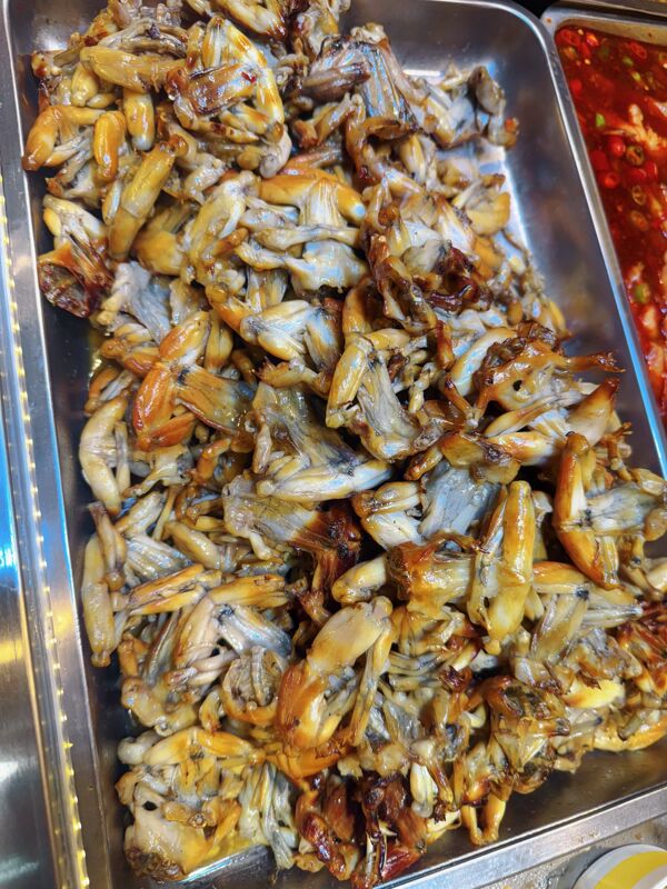 Authentic Traditional Old Flavor Shanghai Jintang Zhujiajiao Smoked Brushed Smoked Bullfrog Freshly Made and Available in Sizes