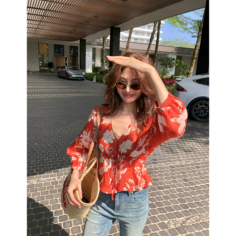 Long Xier French Retro Red Printed 100% Ramie Skin-Friendly Lace Shirt for Women, Waist-Cinching Slimming Top J702