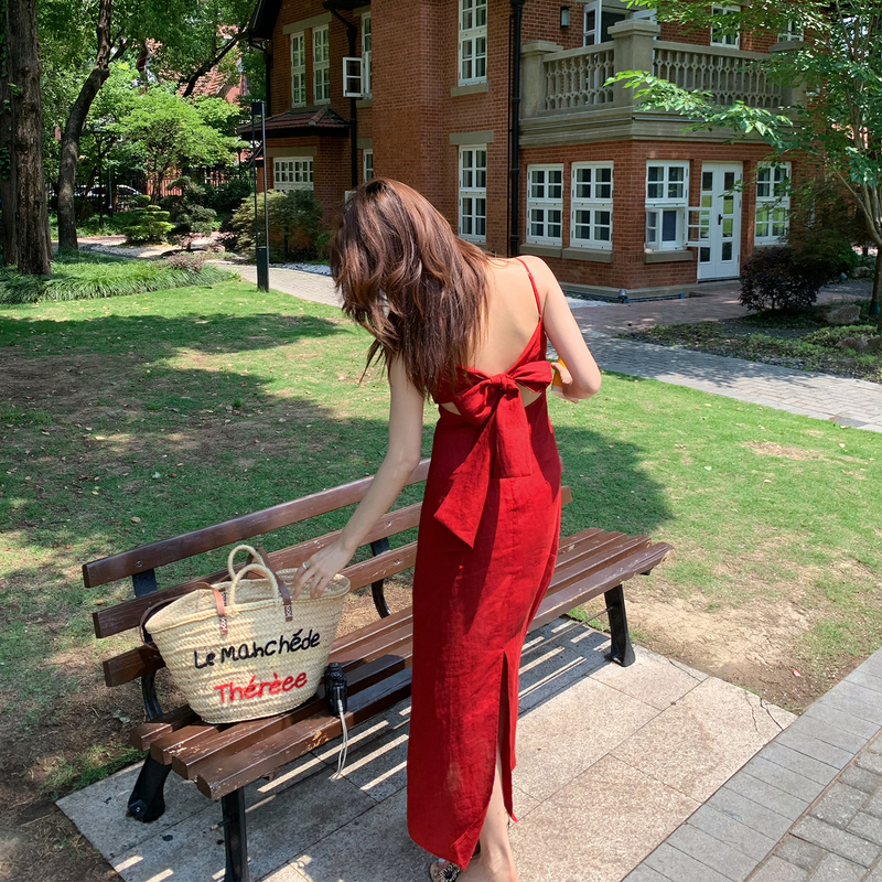 Long Xier's "Loo% Linen" Spaghetti Strap Dress for Women, Sleeveless, Off-The-Shoulder, Waist-Cinching, Slimming A-Line Dress D390