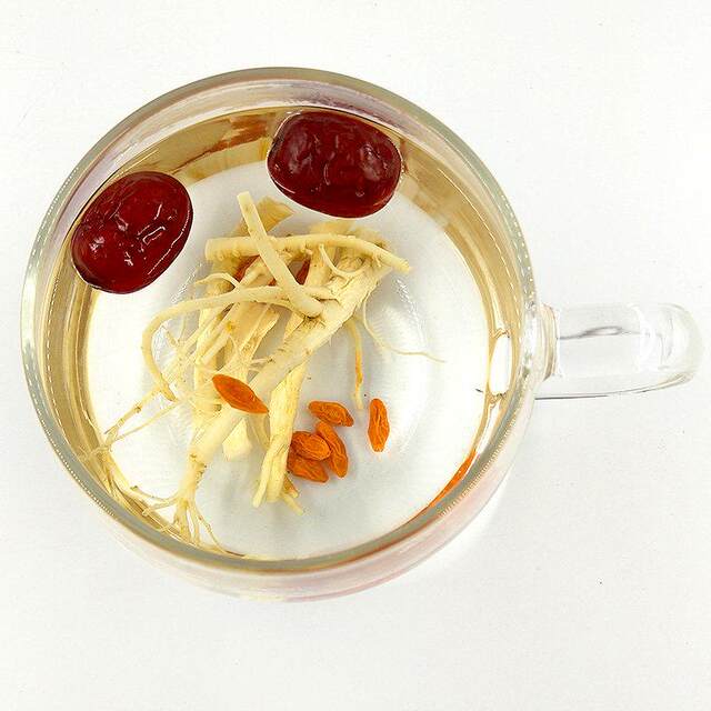 500g Premium Ginseng Strands, Long White Mountain Wild Ginseng Strands, Authentic Ginseng Roots for Tea, Soup, and Wine