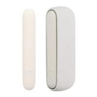 Белый защитный чехол